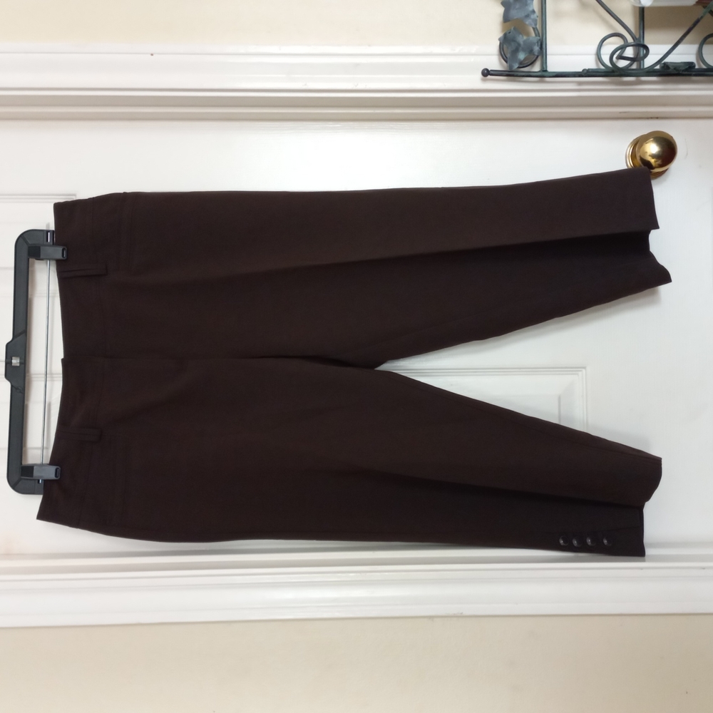 DRESSBARN - Picture 3 of 7